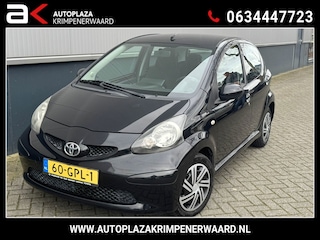 Toyota Aygo 1.0-12V + Airco Carplay Nieuwe apk NAP