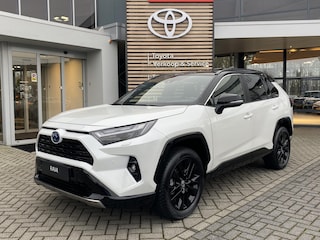 Toyota RAV4 2.5 Hybrid AWD Bi-Tone STOEL/STUURVERW PARK-SENSOREN APPLE/ANDROID ELEK-ACHTERKLEP AD-CRUISE LEDER LM-VELGEN KEYLESS CAMERA
