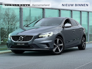 Volvo V40 1.5 T3 Polar+ Sport Automaat, R-design, Leder, Trekhaak met afneembare kogel, Panoramadak, Extra getint glas vanaf B-stijl, Stoelverwarming, Elektrisch verstelbare bestuurdersstoel