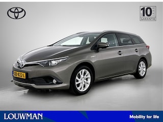 Toyota Auris Touring Sports 1.8 Hybrid Executive | Trekhaak |