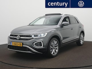 Volkswagen T-Roc 1.5 TSI Style Panoramadak - Trekhaak - Camera - Navigatie - Clima