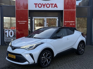 Toyota C-HR 1.8 Hybrid First Edition NAVI DODEHOEKSENS. PARKEERCAMERA KEYLESS