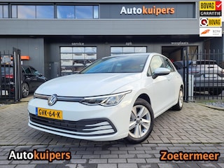 Volkswagen Golf 1.5 TSI Life Business | Met o.a. climate control, stoel- en stuurwielverwarming, navigatie en AppleCarPlay/Android