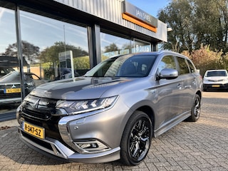 Mitsubishi Outlander 2.4 PHEV Intense S