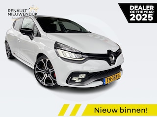 Renault Clio 1.6 Turbo R.S. Trophy / 220PK / ZEER COMPLEET / R.S. DRIVE / AKROPVIC UITLAATSYSTEEM / DEALER ONDERHOUDEN /