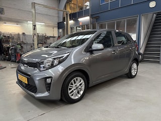 Kia Picanto 1.0 DPi AMT 67pk 4-zits DynamicLine | Apple carplay / Android auto | Camera | Cruise control | All season banden | NAP | Rijklaar prijs!