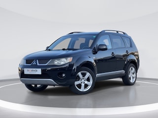 Mitsubishi Outlander 2.4 Intense+ Special Edition |TREKHAAK|CRUISE|AIRCO| 3353