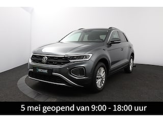 Volkswagen T-Roc 1.0 TSI 110pk Life | Stoelverwarming | Climate Control | Virtual Cockpit |