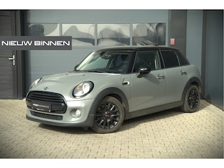 Mini Cooper 1.5 | Apple Carplay | Navigatie | Cruise Control | Black Pack | Keyless | Automaat | NAP |