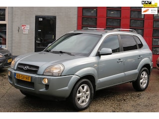 Hyundai Tucson 2.0i Dynamic , AIRCO , Cr CONTOL , TREKHAAK