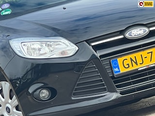 Ford Focus Wagon 1.0 EcoBoost Trend Edition Business - Panther Black - Keurig