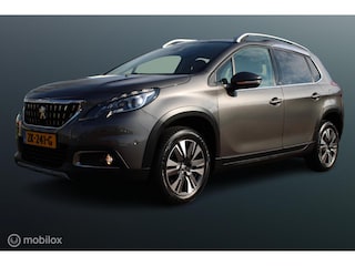 Peugeot 2008 1.2 110 PK Turbo GT-line, Donker glas, Pdc voor + achter + camera, Cruise, Clima, Navi, App connect
