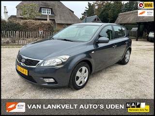 Kia Ceed Cee'd 1.4 CVVT X-tra Airco, stoelverwarming.