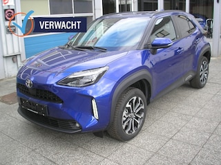 Toyota Yaris Cross Hybrid Dynamic winterpakket PDC 1.196 km!
