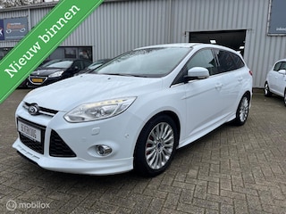 Ford Focus Wagon 1.0 EcoBoost ST LINE Edition 6/12 M GARANTIE
