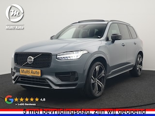 Volvo XC90 T8 Recharge AWD Plus Dark 7 Persoons LONG RANGE Plug In Hybrid 455pk Dealer O.H. PHEV | Trekhaak Af Fabriek | Panodak | Adaptive Cruise | Camera | Harman / Kardon | Lederen Sportstoelen Memory & Verwarmd | Google Assistent | Stuur Verwarmd | Keyless | Blis | 22"L.M |
