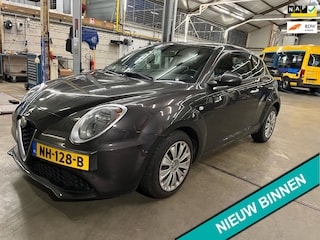 Alfa Romeo Mito 0.9 TwinAir 100pk Airco 2e eigenaar Multimedia Zuinig