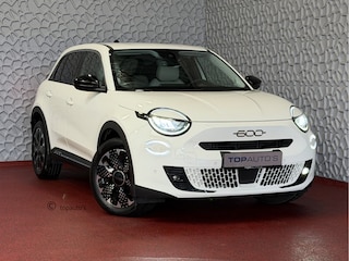 Fiat 600 1.2 HYBRID LA PRIMA LEER MASSAGE ELEK.STOEL CAMERA CARPLAY ADAP.CRUISE STOELVERW. ELEK.KLEP 18''LMV ✅ Top Auto Fiat Wijchen , 30 Jaar ervaring in Fiat , Wij leveren de : Icon / La Prima / Pop / Sport . Urban / Benzine / Hybrid . Met Fabrieksgarantie ✅
