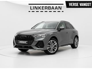 Audi Q3 45 TFSI e S edition | Pano | Matrix | Sfeerverlichting | Camera | Zwart Optiek | Stoelverwarming | 19 inch |