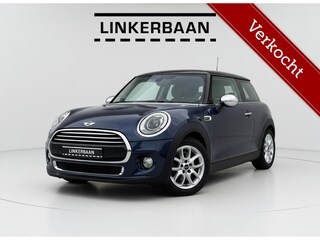Mini Cooper 1.5 Cooper | Panodak | Leder | LED | H&K | PDC | NL Auto |