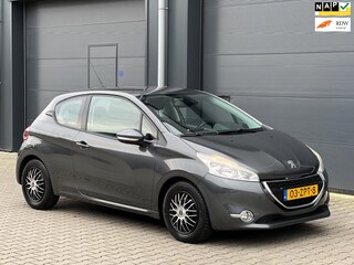Peugeot 208 1.4 VTI ACTIVE BJ013 NAVI AIRCO