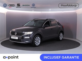Volkswagen T-Roc 1.5 TSI Style 150pk DSG| Navi| Trekhaak | 17'LM-velgen| extra getint glas| Alarm
