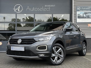 Volkswagen T-Roc 1.5 TSI Style Navi Camera LED