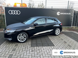 Audi A3 Sportback 30 TFSI Pro Line Carplay | Cruisecontrol | Parkeersensoren V & A | 17 inch