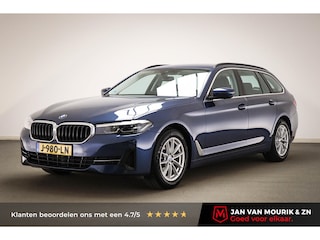 BMW 5-serie Touring 520i High Executive Edition | AUDIO MEDIA / SAFETY / PARKING- PACK | DAB | APPLELE | CAMERA | STOELVERWARMING