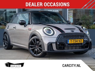 Mini Mini 2.0 John Cooper Works / Pano / H&K / ACC / Keyless / Stoelverwarming