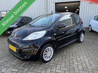 Peugeot 107 1.0 Access 6/12 M GARANTIE
