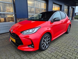 Toyota Yaris 1.5 HYB. LAUNCH EDITION, APPLE CARPLAY/ANDROID AUTO, CAMERA, ALL IN PRIJS.