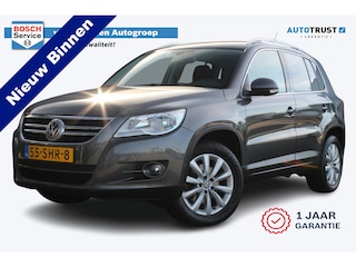 Volkswagen Tiguan 1.4 TSI Sport&Style | incl. 12 maanden garantie | Trekhaak | Camera | Cruise control | Climate control | Parkeersensoren rondom | Navigatie | Origineel NL auto | Goed onderhouden | Complete onderhoudshistorie! | Geremd trekgewicht 1800KG |