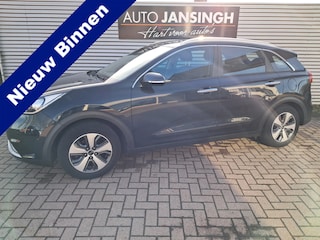 Kia Niro 1.6 GDi DynamicLine!! Automaat | Clima | Cruise | Trekhaak | Camera | Navigatie | Ndl auto | 1e Eigenaar | RIJKLAARPRIJS INCL 12 MAANDEN GARANTIE EN BEURT