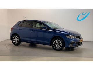 Volkswagen Polo 1.0 TSI Life Parkeersensoren Virtual Cockpit Navigatie DAB+ App-Connect