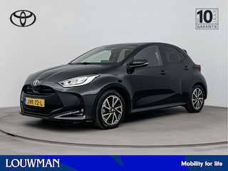 Toyota Yaris 1.5 Hybrid 115 First Edition | 16'' Lichtmetalen velgen | Apple Carplay / Android Auto | Parkeercamera | Keyless Entry/Start |