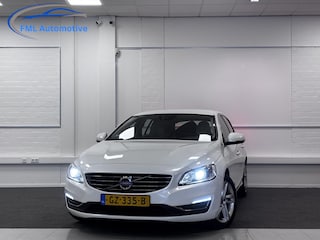 Volvo V60 2.4 D6 Twin Engine Summum | Trekhaak | Leder |