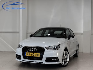 Audi A1 Sportback 1.0 TFSI Adrenalin | S-Line | Two-Tone | Navigatie