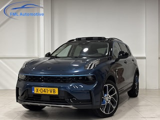 Lynk & Co 01 1.5 | Hybride | Panorama dak | Navigatie