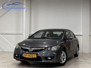 Honda Civic 1.3 Hybrid Elegance | Parkeersensoren | Climate Control | Zie foto's |