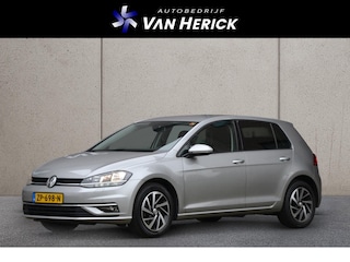 Volkswagen Golf 1.0 TSI Join | Apdative Cruise | Trekhaak | Stoelverwarming