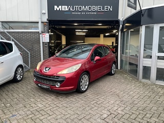 Peugeot 207 1.6-16V T Féline/Leder/lanoramadak/Sportfilter/JBL Geluidsinstallatie!