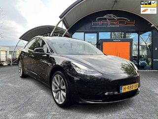Tesla Model 3 Standard RWD Plus 60 kWh SOH 100% Trekhaak (1.000kg) 19 INCH Velgen Rijklaarprijs!