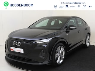 Audi Q4 45 quattro S edition 77 kWh | SoH 90% | Head-up display | Keyless | Leder/alcantara bekleding | SONOS audio | Achteruitrijcamera | Adaptieve cruise control | Navigatie Plus | LED matrix verlichting |