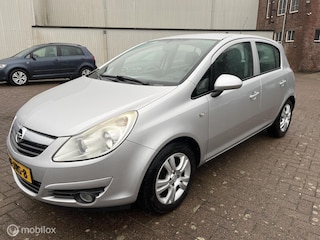 Opel Corsa 1.4-16V Enjoy
