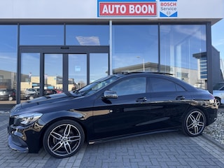 Mercedes-Benz CLA 180 122PK AMG NIGHT EDITON AUTOMAAT PANO/NAVI/ P-CAM/2XPDC/LED/MEDIA/STOELVERWARMING/BTA/18''AMG/. 1E EIG .NL AUTO/KM=NAP