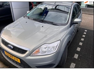 Ford Focus 1.6 Trend airco apk t/m 14-3-2027