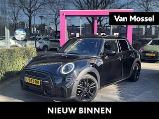 Mini Mini/Cabrio/Clubman/Countryman 1.5 Cooper | WORDT VERWACHT | PANORAMADAK | ACHTERUITRIJCAMERA | STOELVERWARMING | HEAD-UP | HARMAN KARDON | CLIMATE CONTROL | ADAPTIVE CRUISE CONTROL |