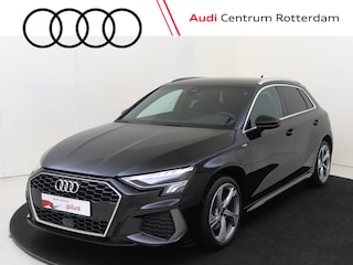 Audi A3 Sportback 40 TFSI S Edition | Virtual cockpit Plus | Parkeerassistent | Leder/alcantara sportstoelen | Navigatie Plus | Stoelverwarming | CarPlay | Cruise control | Full LED verlichting |