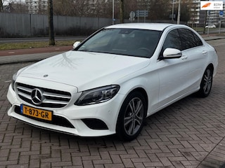 Mercedes-Benz C-klasse 200 Business Solution AMG*Automaat*CarPlay*Cruise*Camera*StoelVerwarming*Velgen